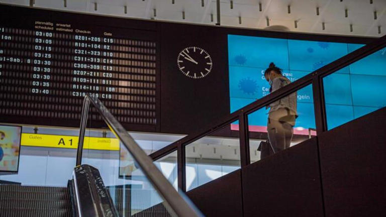 Transit di Changi Airport Singapura? Ini 10 fasilitas gratis untuk dicoba