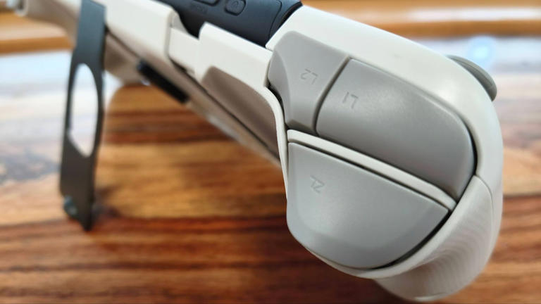 I loved the performance of this Switch 2 handheld controller — and I ...