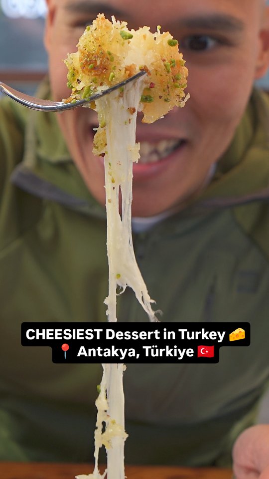 Turkish künefe with crispy pastry and cheese
