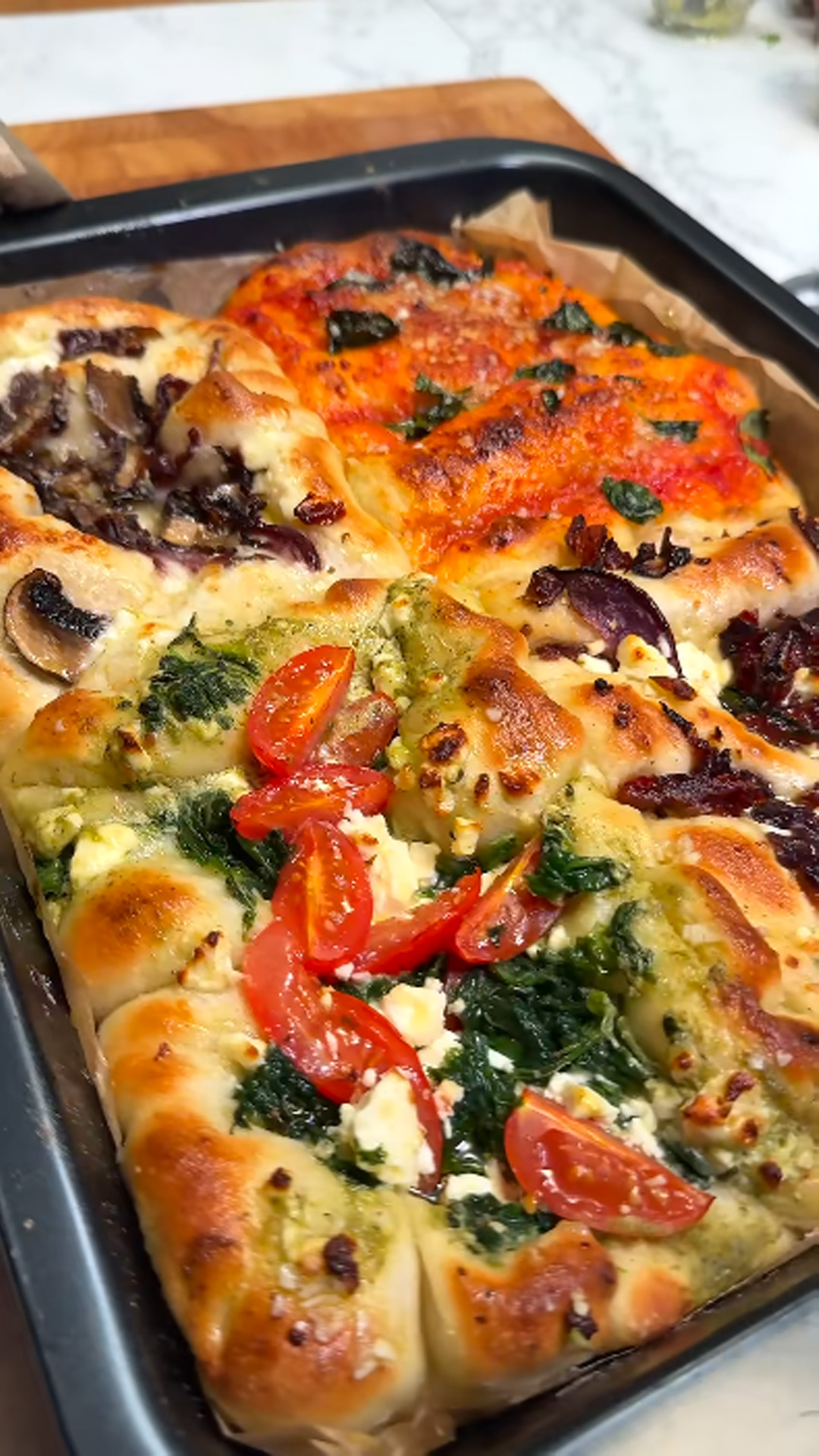 A different way to bring pizza to the table