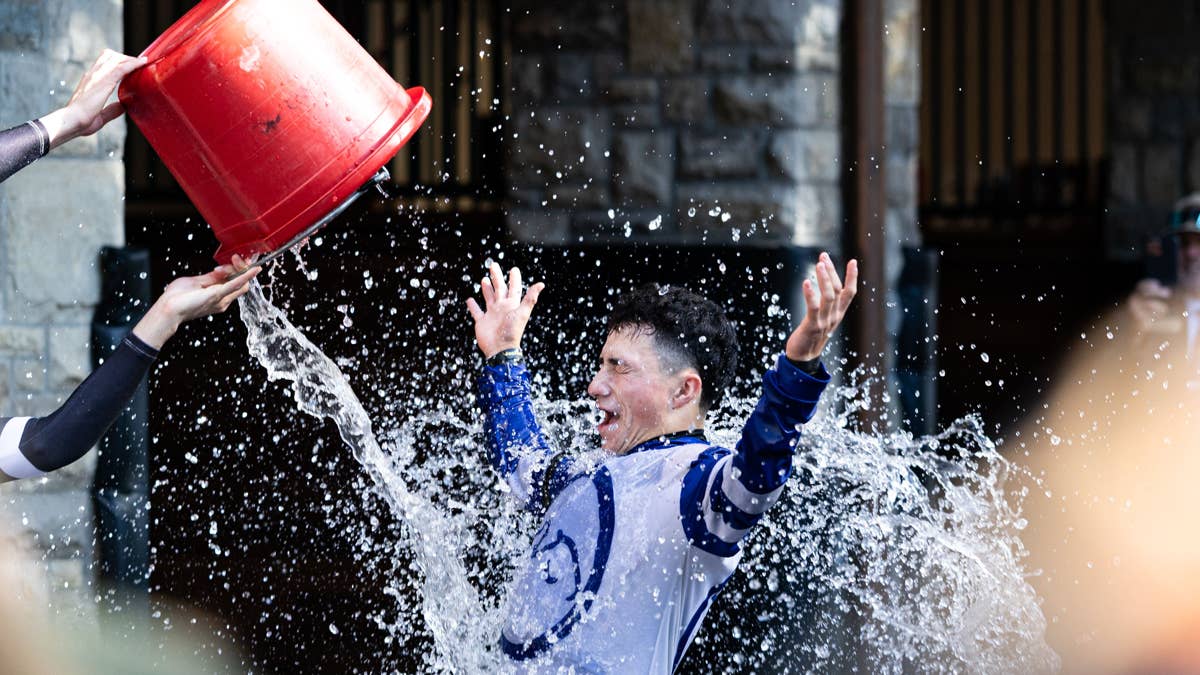 Apprentice Yomar Ortiz Jr. celebrates first career win at Keeneland