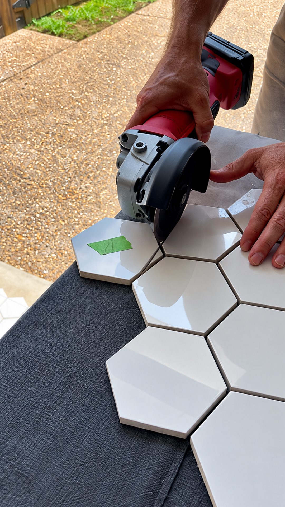 The easy method for tiling a shower floor