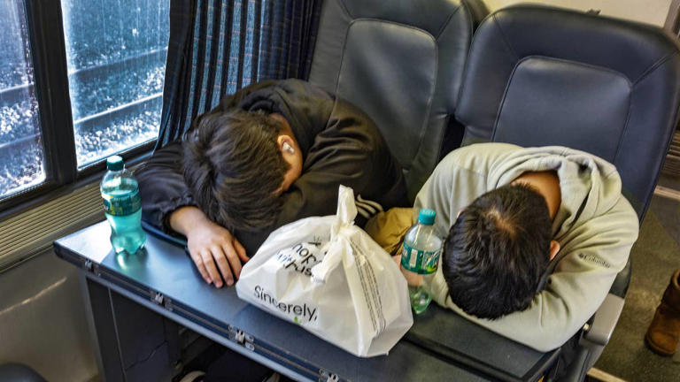 Amtrak slashes expensive private sleepers, with an interesting catch
