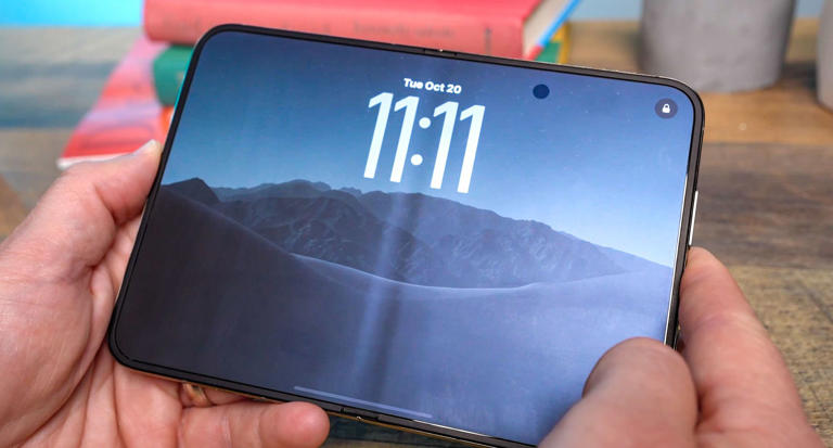 Apple responds to iPhone Duo cracked inner screens — what to do if your ...