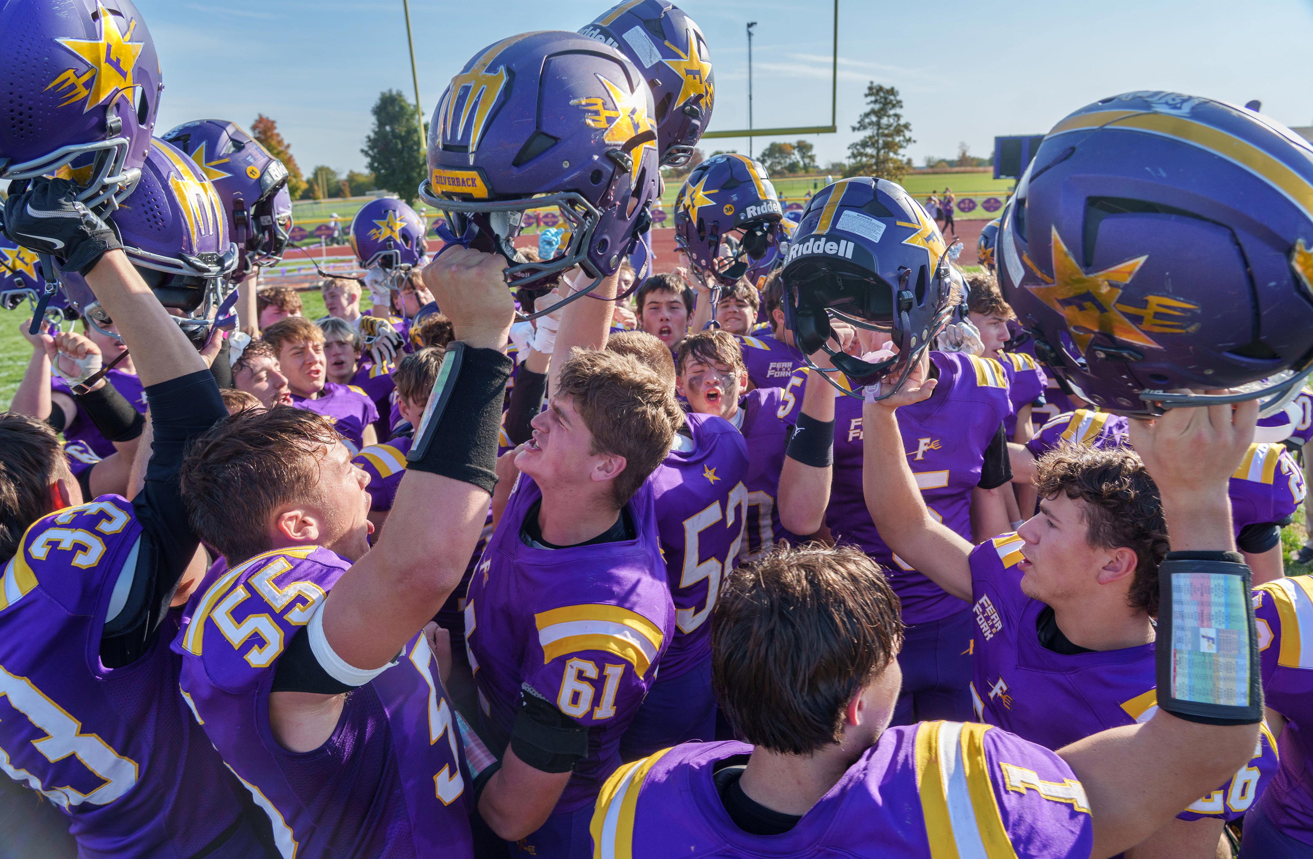 How Farmington ran to high school football victory in opening round of ...