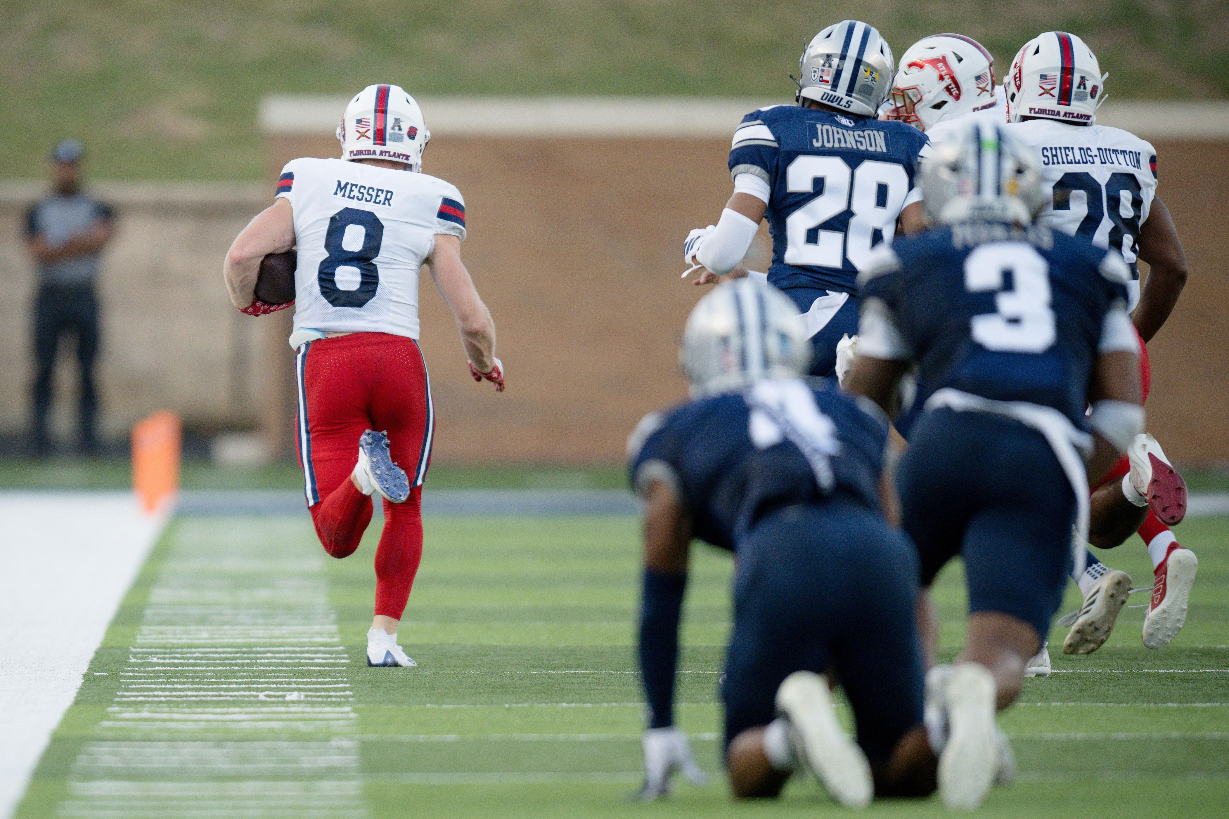 Owls' offenses fly as Florida Atlantic upstages Rice in 51-49 thriller