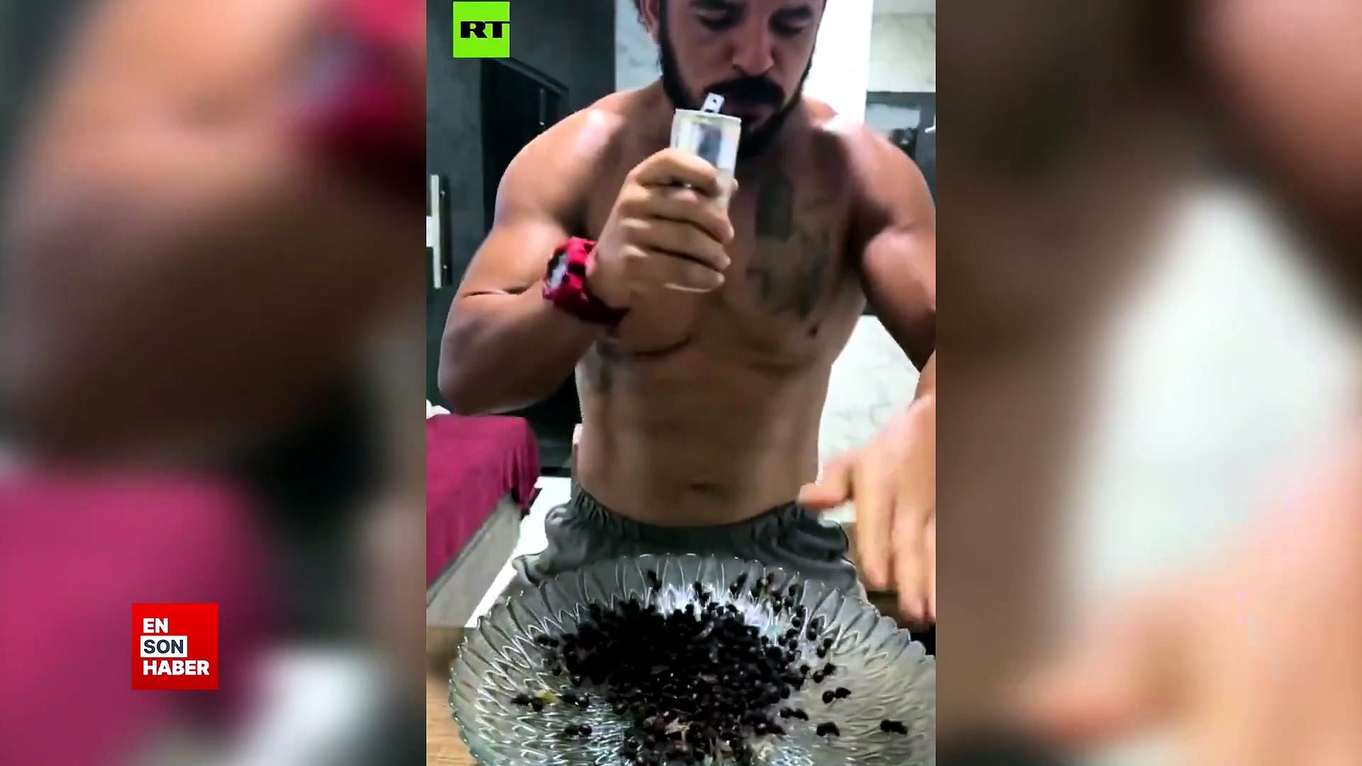 Fitness fenomeni bir tabak dolusu karınca yedi