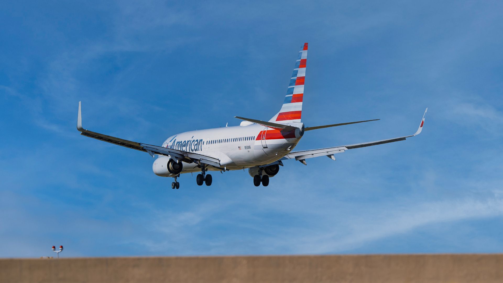 Nearly 2,000 Boeing 737s must get tail inspections after jets pitched ...