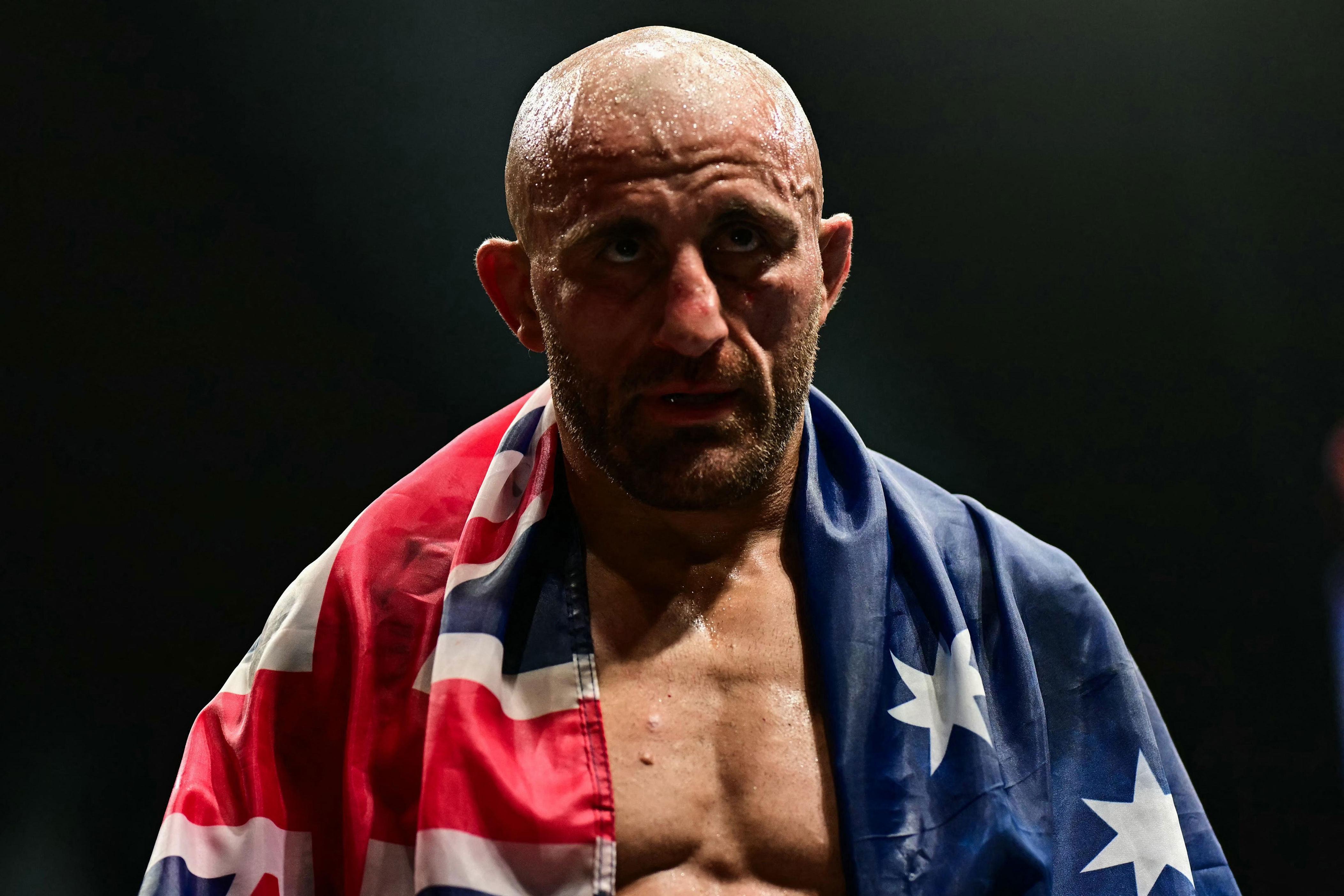 Bonuses! Alexander Volkanovski banks $100K for first finish in three ...