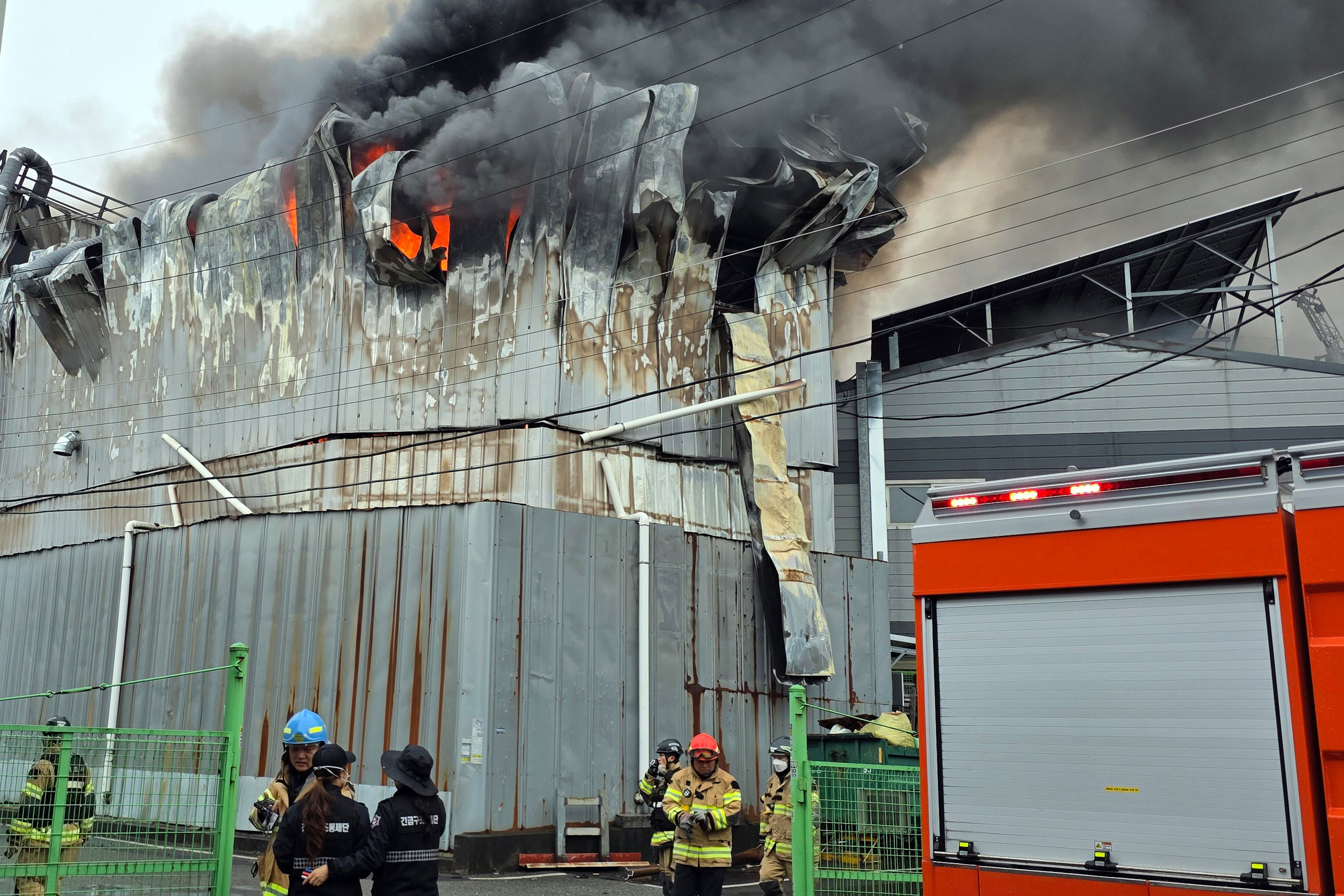 Fire at Gwangsan waste facility prompts level 1 response