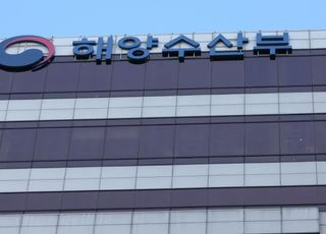 항만·연안 SOC 2조원 집행 점검…16개 현장 걸림돌 직접 푼다