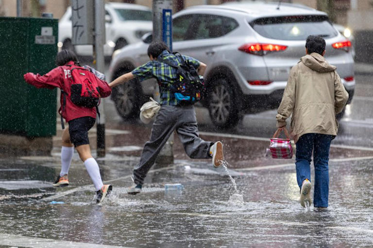 Cloud over MotoGP as wild weather hits Victoria