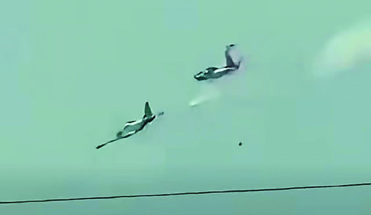 2 Philippine Air Force planes collide during training flight, killing 4 ...