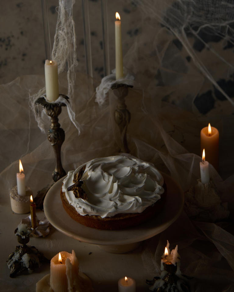 Ghost hunter’s spooky cookbooks feature recipes from real-life haunted ...