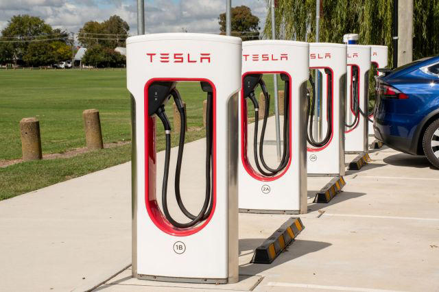 Chevy Bolt owner shocked by Tesla Supercharger prices after charging ...
