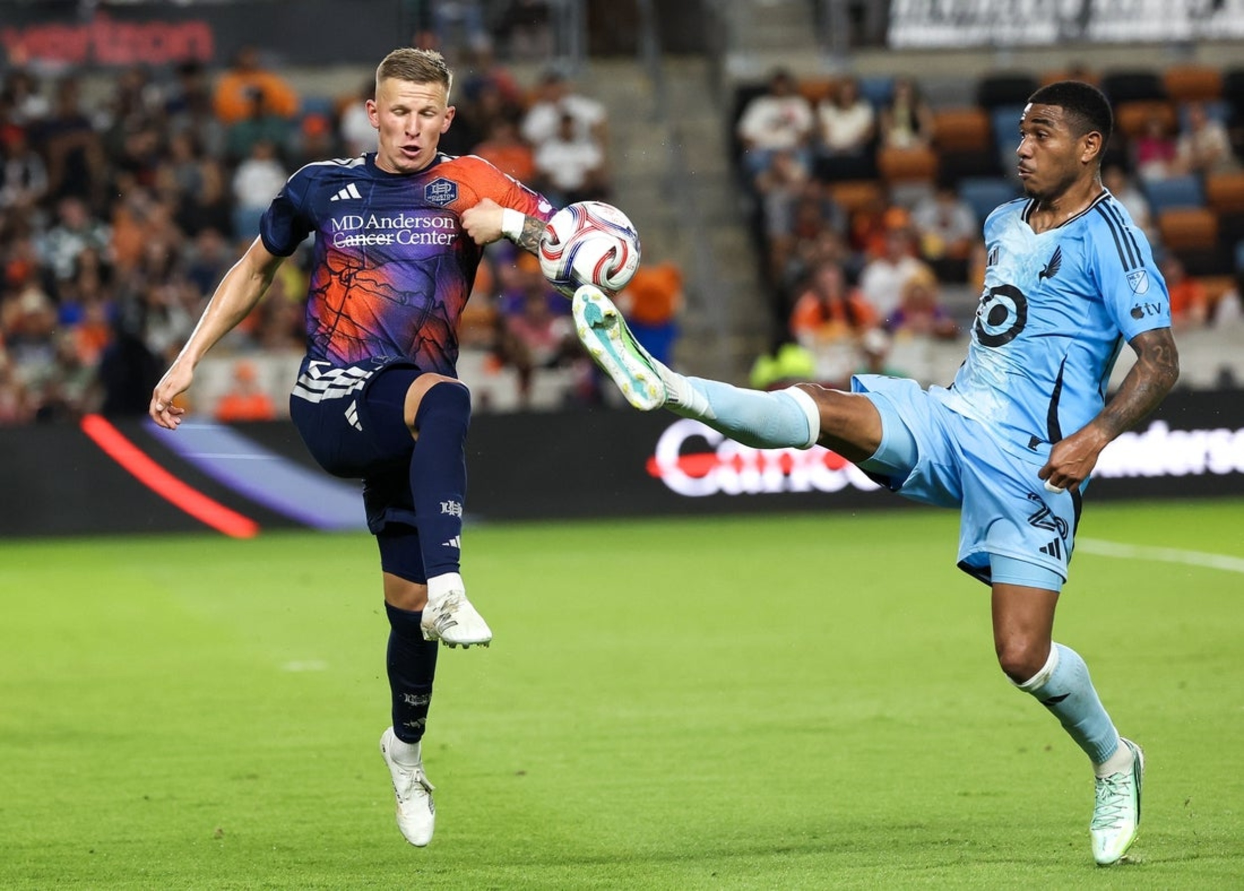Houston pulls out scoreless draw vs. desperate Minnesota United