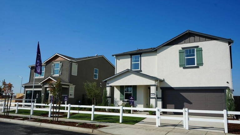 Ribbon-cutting marks new homes in Southwest Fresno