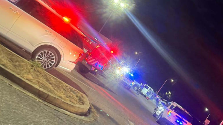 2 dead in murder-suicide outside Florence restaurant, coroner confirms