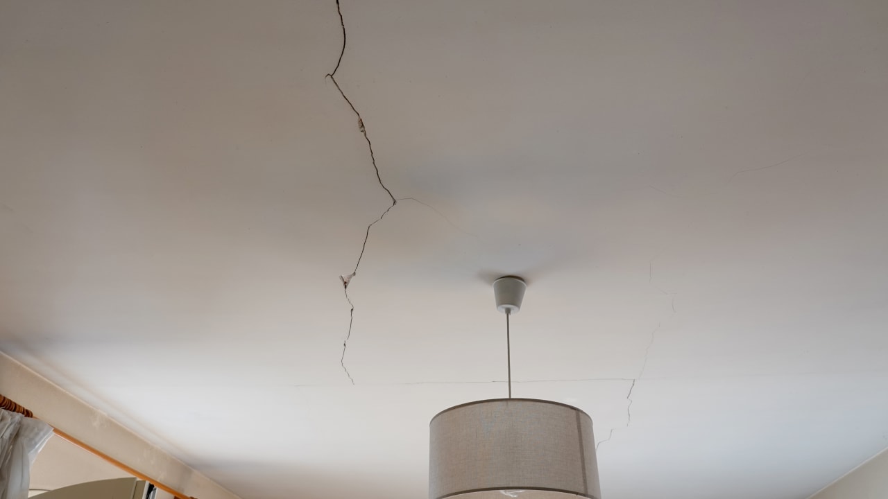 « Mon locataire se plaint d'une fissure à l'intérieur du logement ...