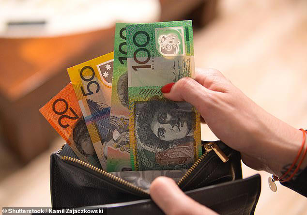 New 'Cash is King' plan to protect the rights of millions of Aussies to ...