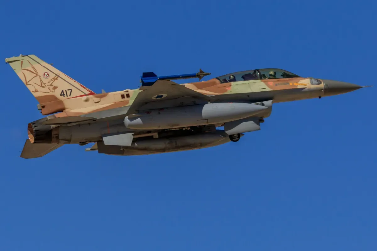 Iran reçoit un message via les avions israéliens : des chasseurs et ...