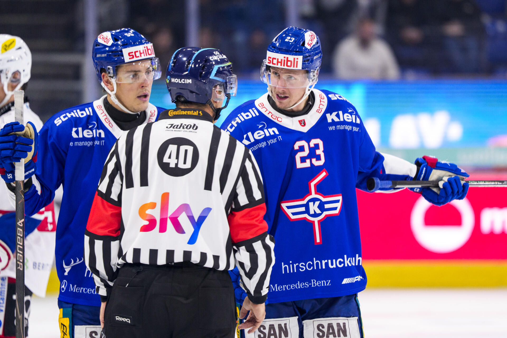 Kloten stolpert über Schiedsrichter