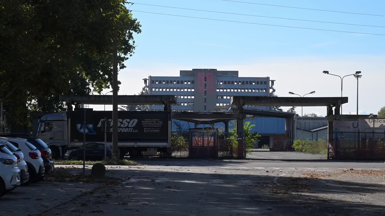 Activists rappel down abandoned factory to paint giant 'No data center ...