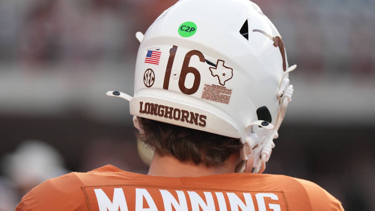 Texas QB Arch Manning sends defiant message to critics after Ole Miss win
