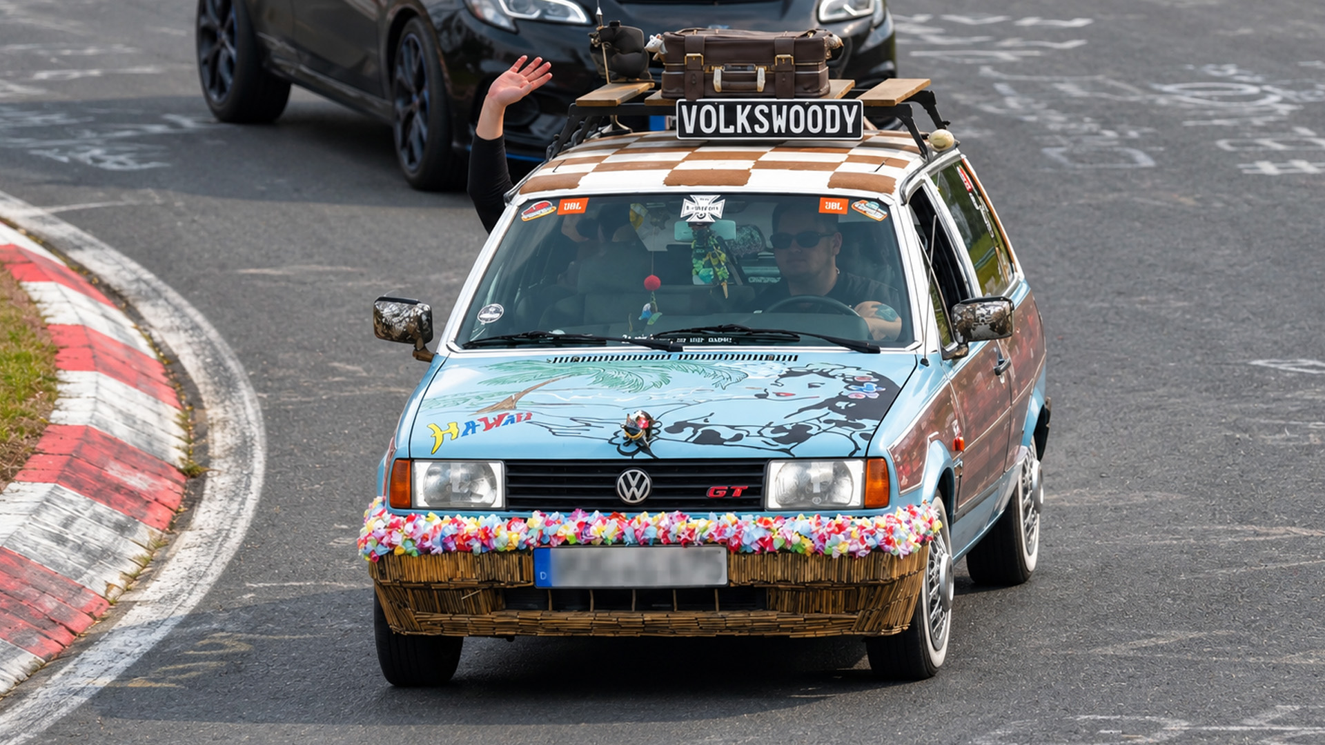 Ces voitures étranges roulent vraiment sur le Nürburgring
