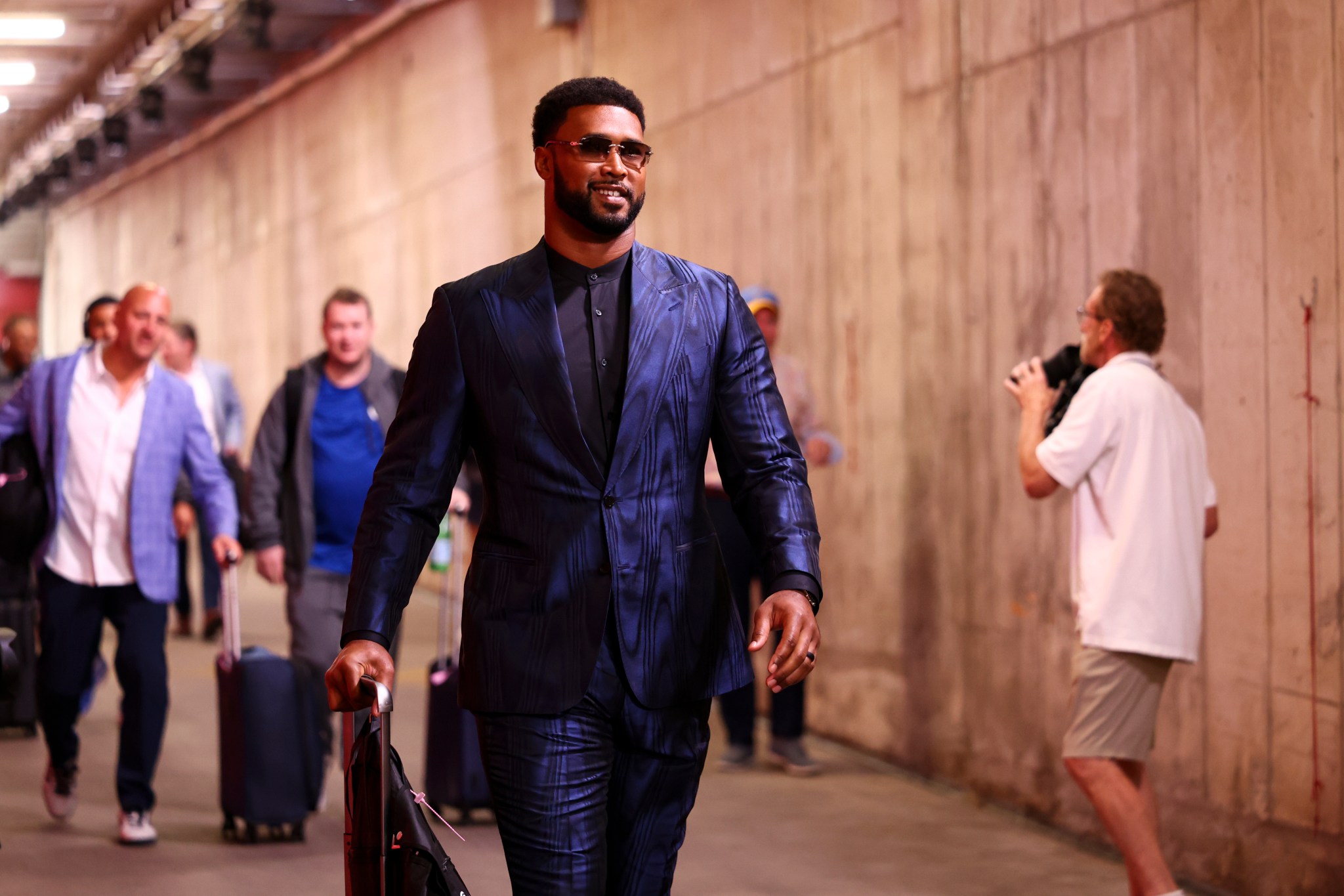 NFL insider links 49ers to star DT with trade deadline looming
