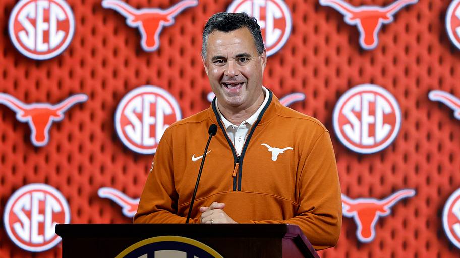 Live game thread, updates for Texas Longhorns vs. St. John's exhibition