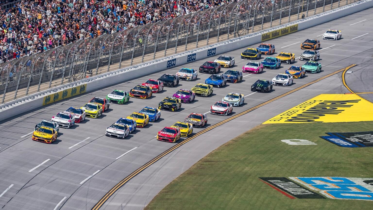 Watch NASCAR's YellaWood 500 from Talladega this weekend
