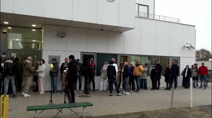 Bulgaria's Yotova narrowly leads Gyurov in first round of presidential ...