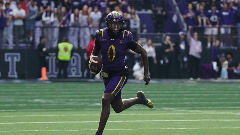 Aiden Chiles, Northwestern ground game crush Rutgers 42-14