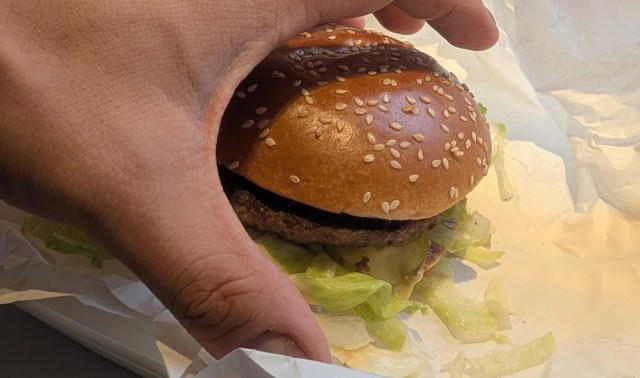 In France, a traveler pays $7 for a Big Mac, then says it's smaller ...