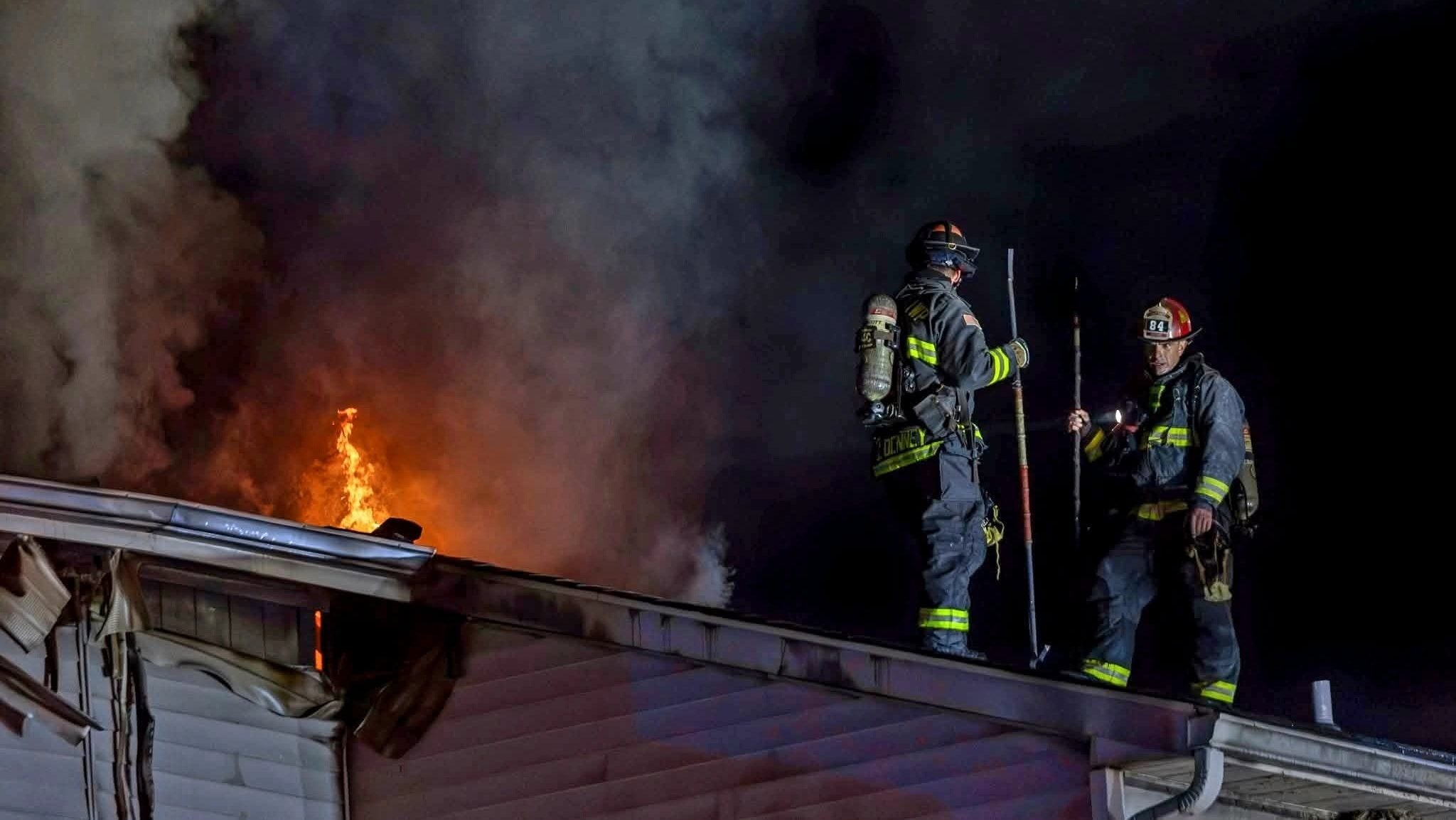9 families displaced after Speedway apartment fire