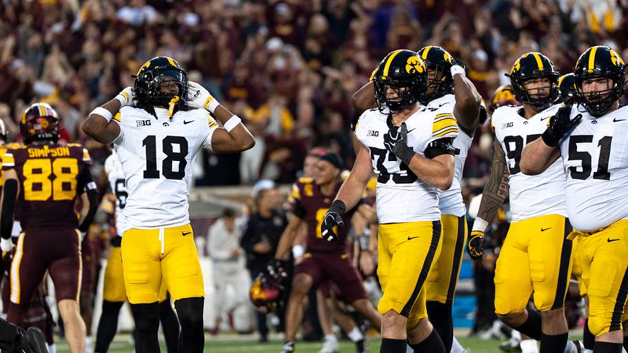 Iowa football stock report: Market crashes, but a few Hawkeyes are still climbing