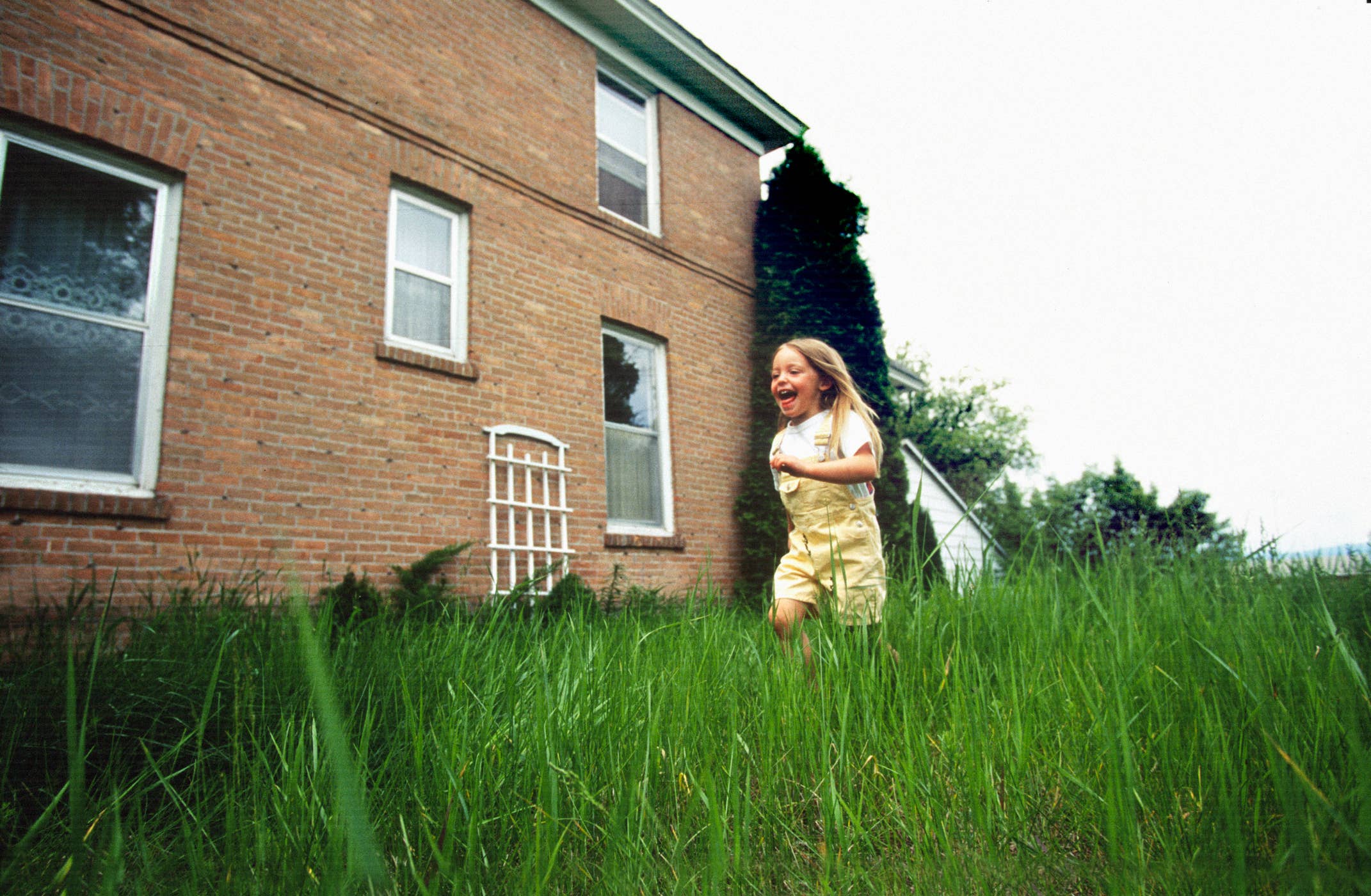 How bringing back a ’90s parenting rule helped my kids embrace boredom
