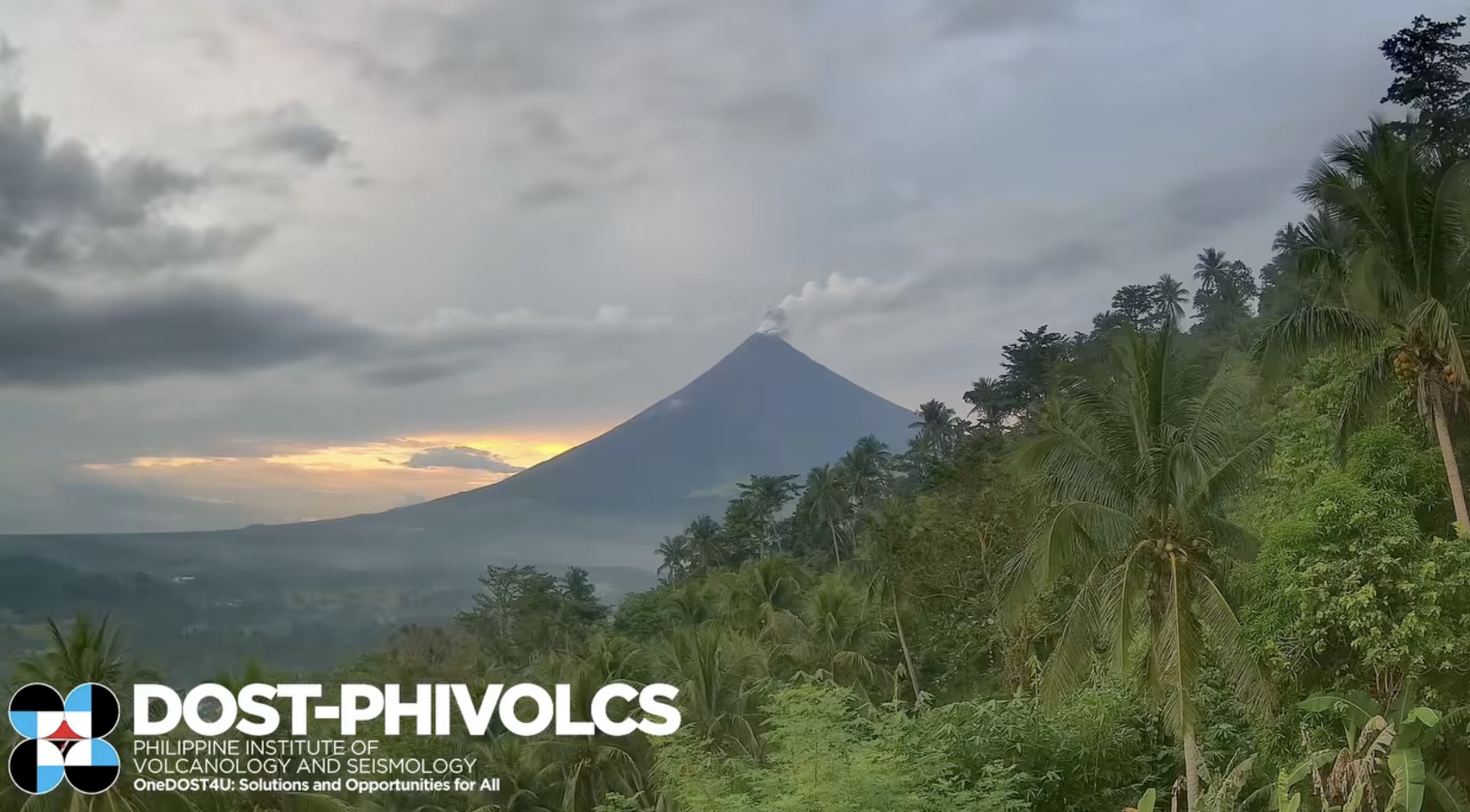 OCD warns of possible ashfall after Mayon emits ash plume