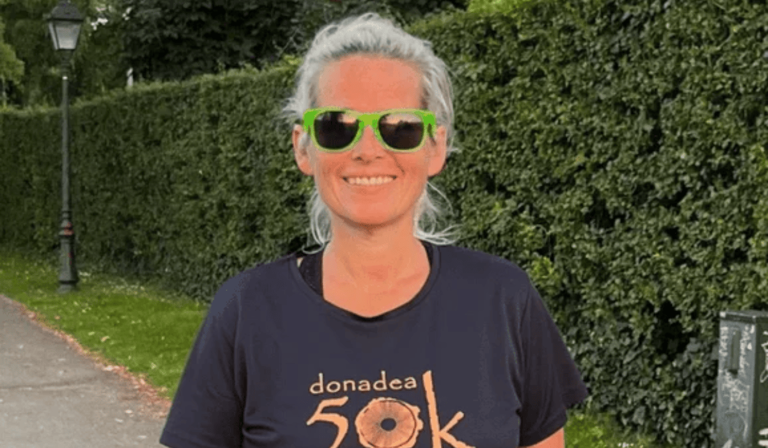 Cavan woman running 600th marathon amid cancer treatment honoured with ...