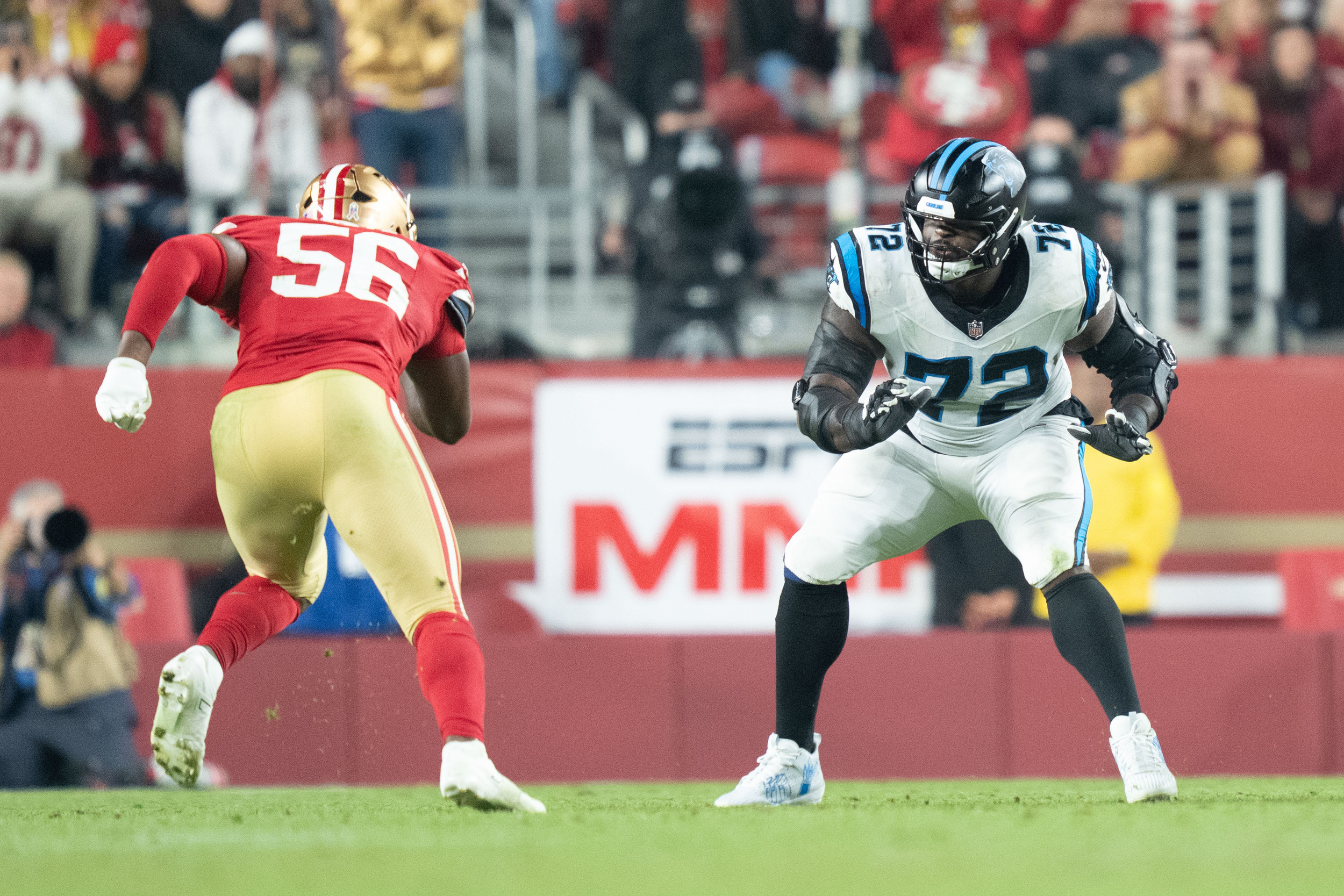 Panthers RT Taylor Moton ruled out with fibula injury