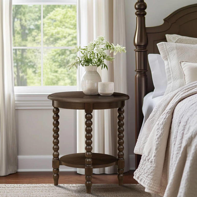 Martha Stewart's beautiful end table with spindle legs has a high-end ...