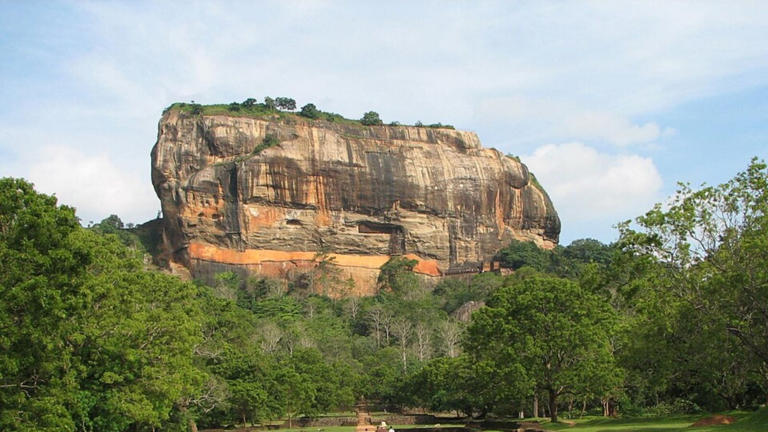 20 ancient ruins that still have their original paint