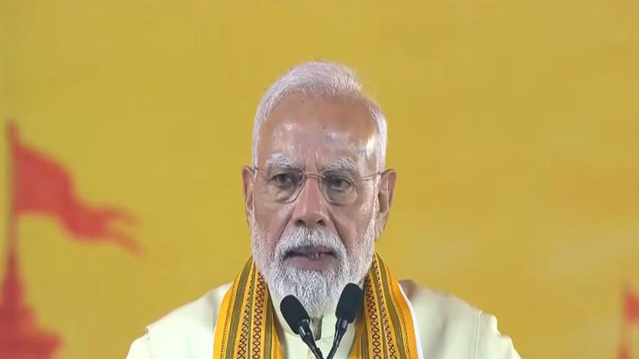 PM Modi pays tribute to father of fiber optics Narinder Singh Kapany