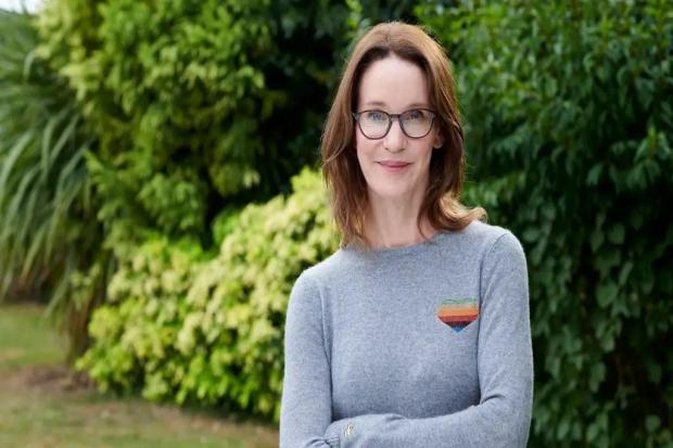 Oxford's Susie Dent to chair Women’s Prize judging panel