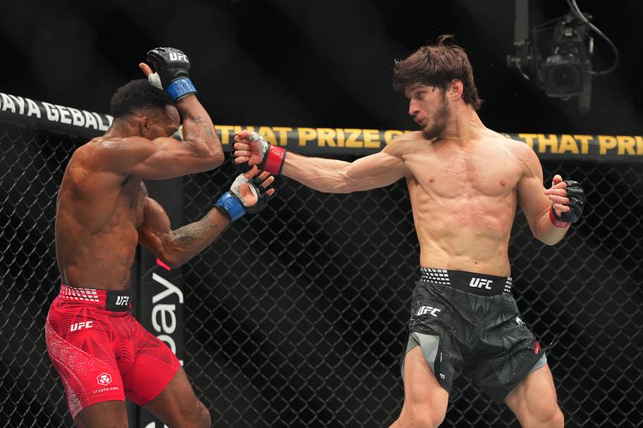 Movsar Evloev shares first statement after UFC 333 loss to Alexander ...