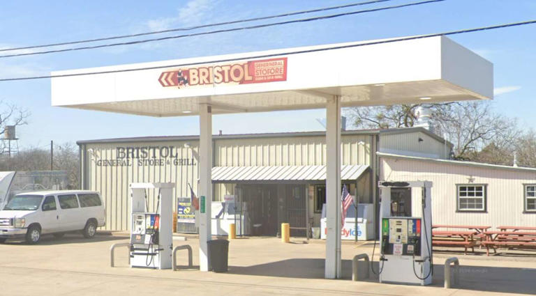 This tiny Texas town has America's No. 1 gas station restaurant