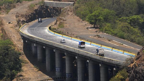 MoRTH plans state-level outreach to promote uniform highway development ...