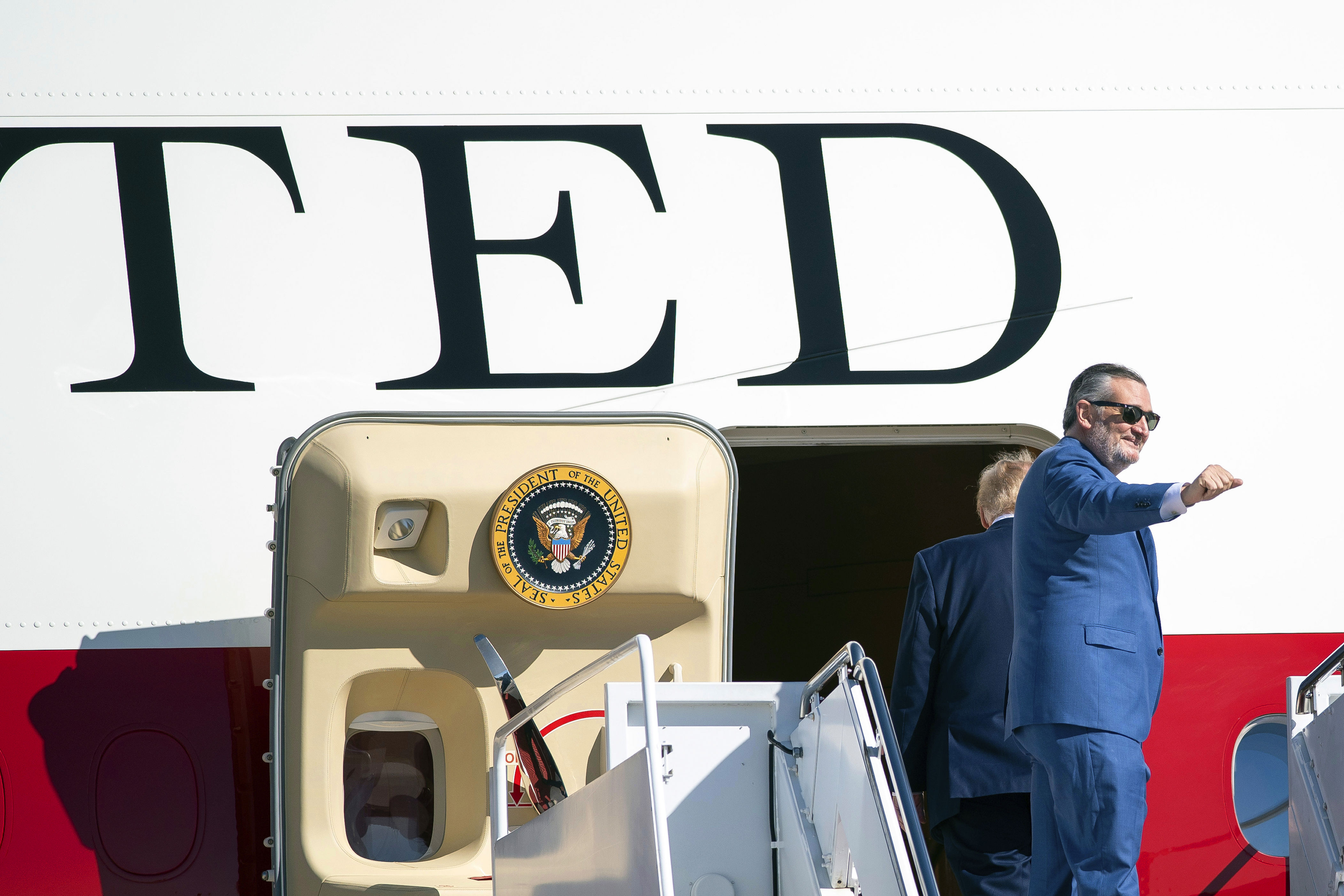 Sen. Ted Cruz, R-Texas, boards Air Force One at Joint Base Andrews, Md., Wednesday, Oct. 7, 2026. (AP Photo/Cliff Owen)