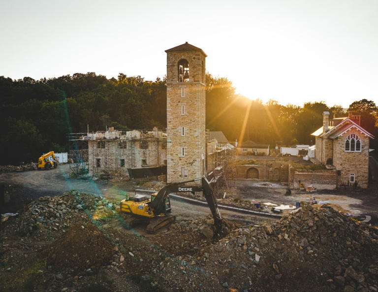 Rural Pennsylvania nuns are building massive stone monastery by hand ...